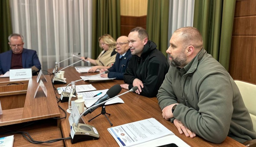 Сергій Шкарлет відвідав заклади освіти Харківщини та долучився до засідання Ради ректорів регіону
