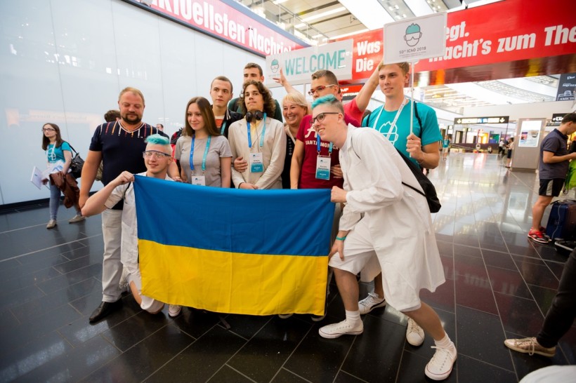 На міжнародних олімпіадах з хімії та фізики українські школярі вибороли 9 медалей