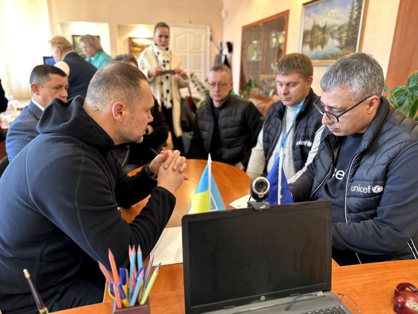 Понад 6 тис. ноутбуків та спортивне спорядження передано до закладів освіти Одещини