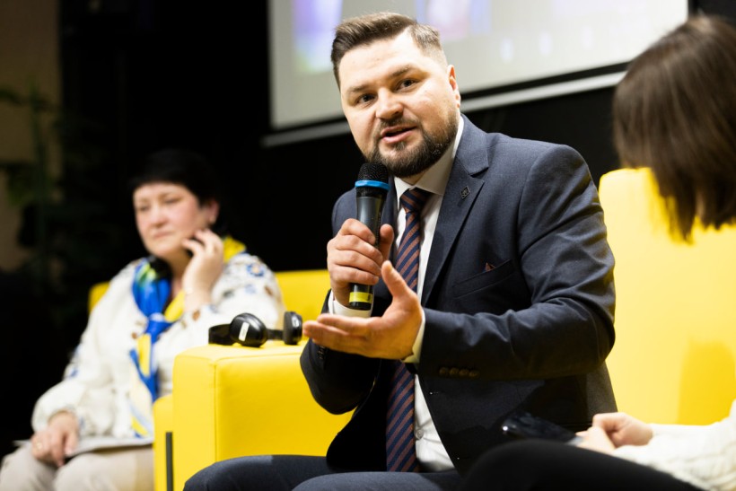 В Україні відновили 12 пошкоджених закладів освіти
