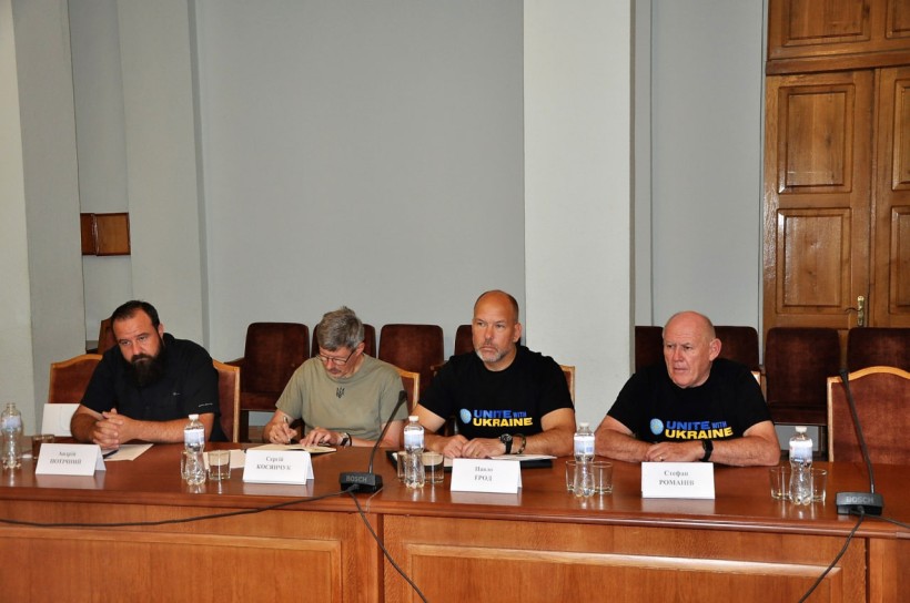 Зустріч заступників міністра Андрія Сташківа та Михайла Винницького із делегацією Світового конгресу українців