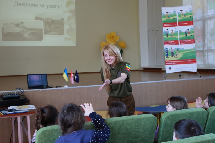 У Сумській області реалізували пілотний проєкт з інформування дітей про правила мінної безпеки