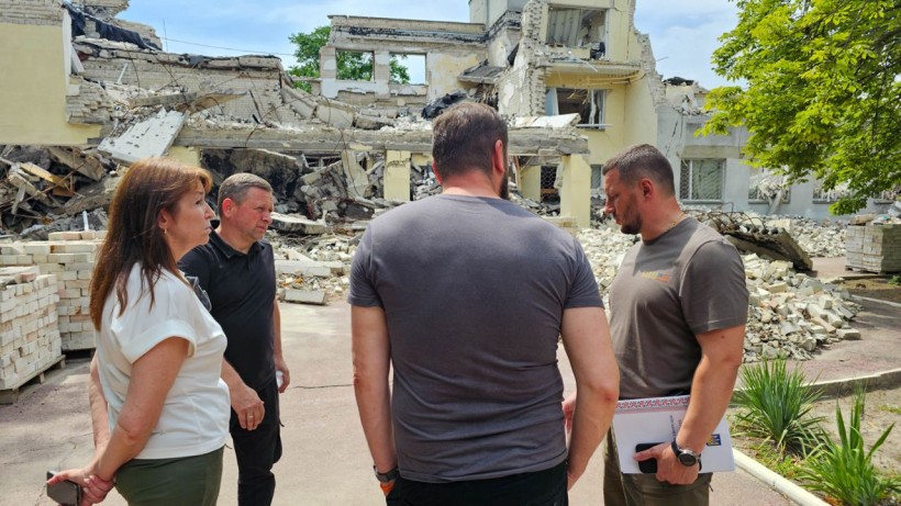 Міністр освіти і науки України Оксен Лісовий відвідав Херсонську область
