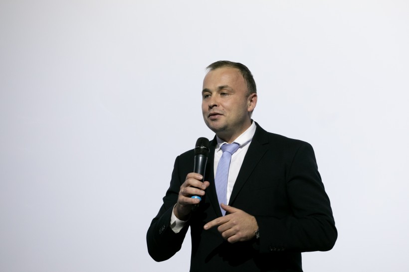 Три проекти з цифрової грамотності вже реалізовані разом МОН та Google, і в майбутньому ми продовжуватимемо співпрацю, - заступник Міністра Роман Греба