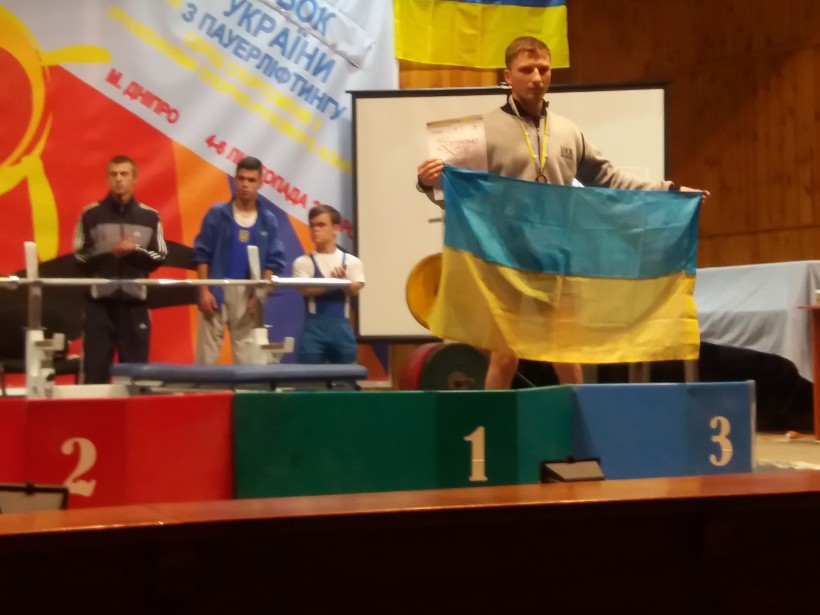 На змаганнях з пауерліфтингу студент ЖНАЕУ завоював “бронзу”