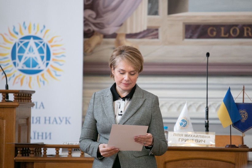 Міністр занепокоєна, що молоде покоління втрачає наполегливість і терпіння – з виступу Лілії Гриневич перед лауреатами стипендії Президента України