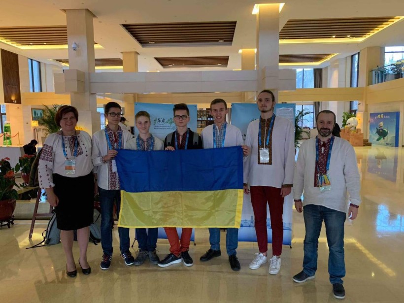 Українська команда отримала 4 медалі на Міжнародній олімпіаді з астрономії у Китаї
