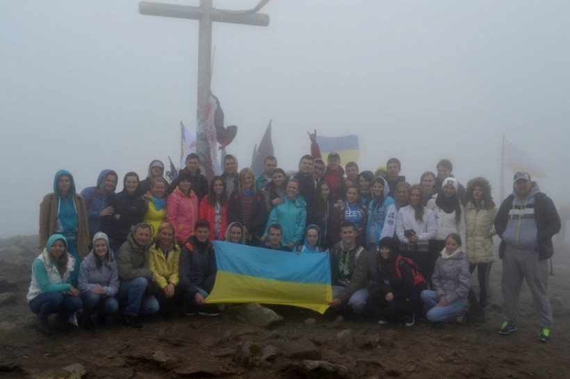 Викладачі та студенти Інституту туризму ПНУ імені Василя Стефаника здійснили сходження на Говерлу