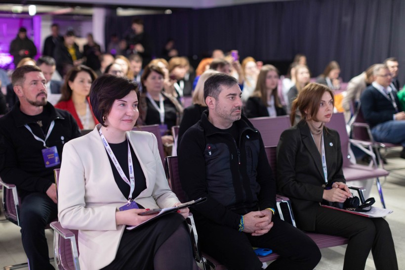 В Україні презентували новий напрям проєкту «DECIDE», спрямований на допомогу дітям, – «Стаємо сильнішими разом!»