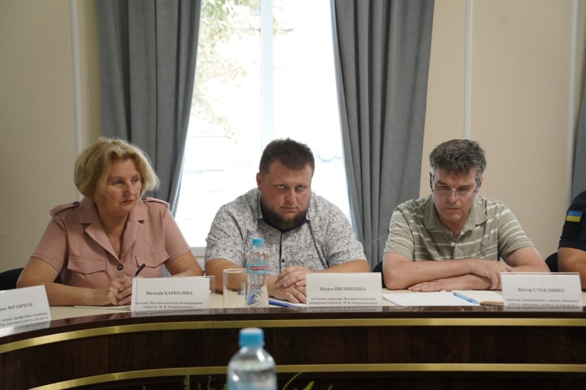 У Полтаві за участю Держсекретаря МОН проведено нараду щодо готовності області до початку нового навчального року