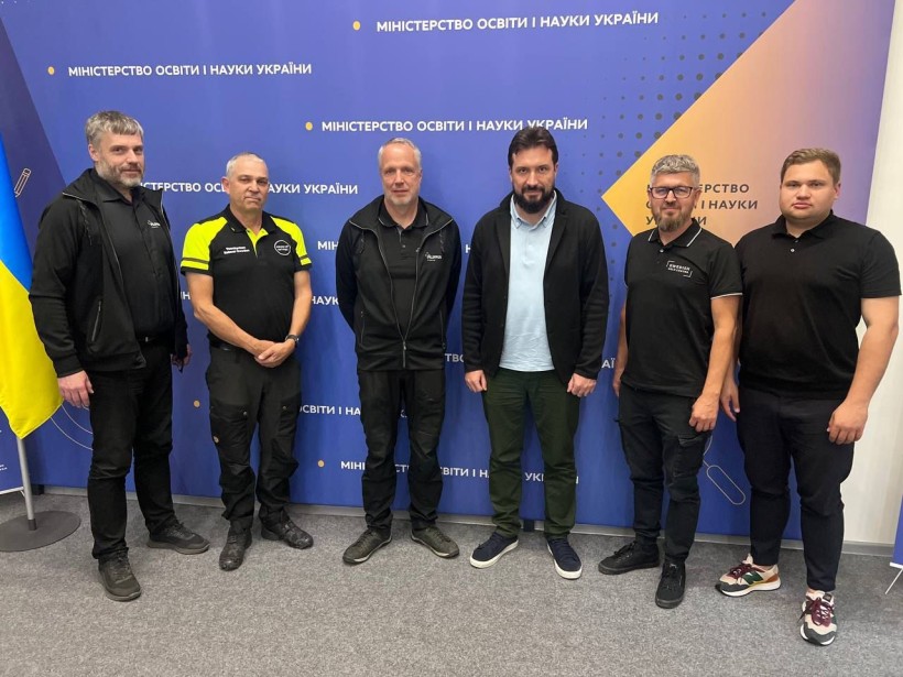 Освітні заклади Чернігівщини отримали першу партію генераторів від шведських партнерів