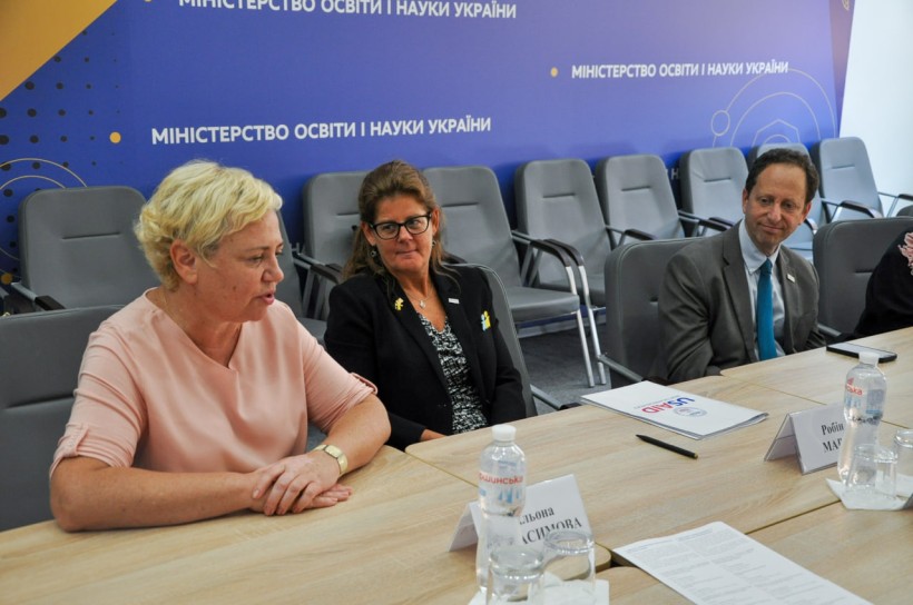МОН підписало меморандум у межах Всеукраїнської програми ментального здоров'я «Ти як?»