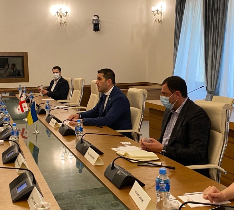 Розширення формату українсько-грузинського освітнього та наукового співробітництва – Сергій Шкарлет розпочав робочий візит до Грузії