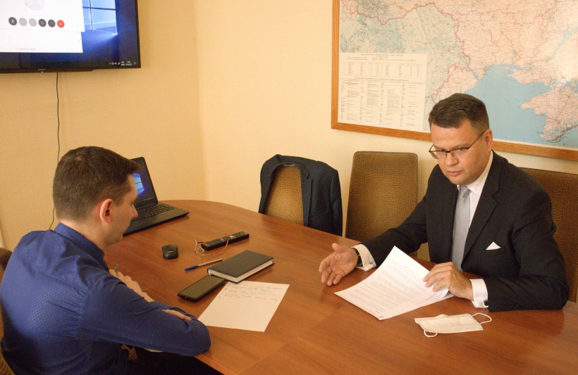 Пряма телефонна лінія КМУ щодо вступної кампанії в закладах вищої освіти: новації та вимоги