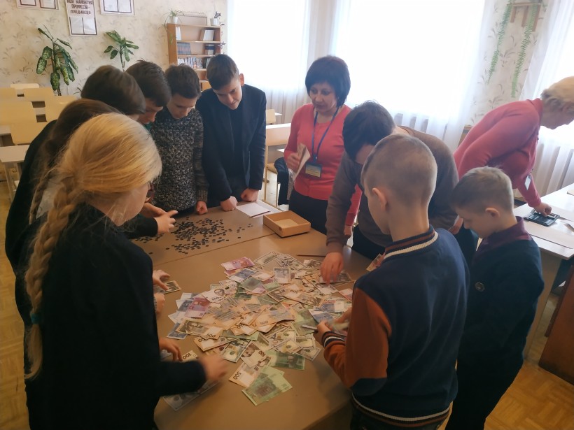 На Сумщині відкрили вже другий Центр розвитку кар'єри: випускникам допомагатимуть знайти роботу, школярам - визначитися з фахом