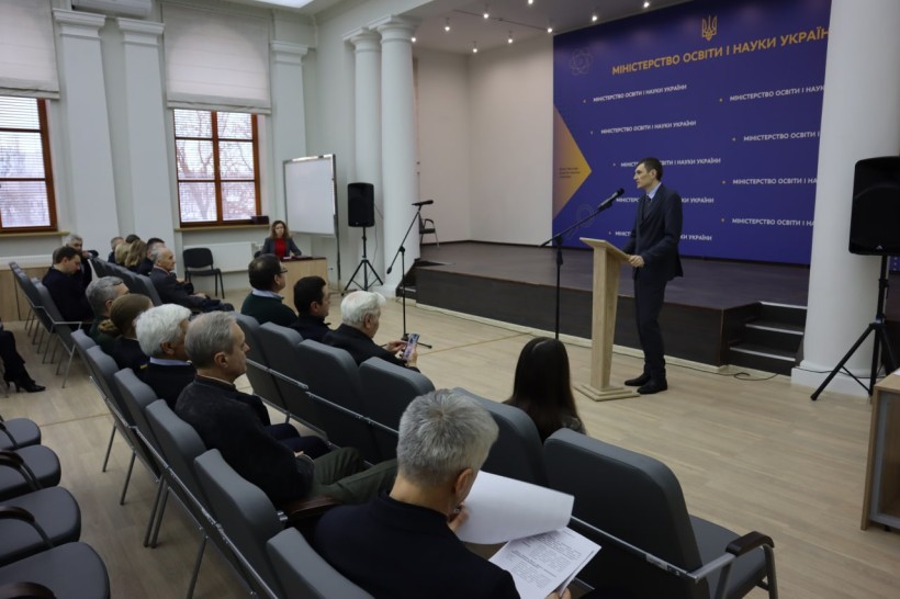 У МОН нагородили лауреатів Премії КМУ за розроблення і впровадження інноваційних технологій