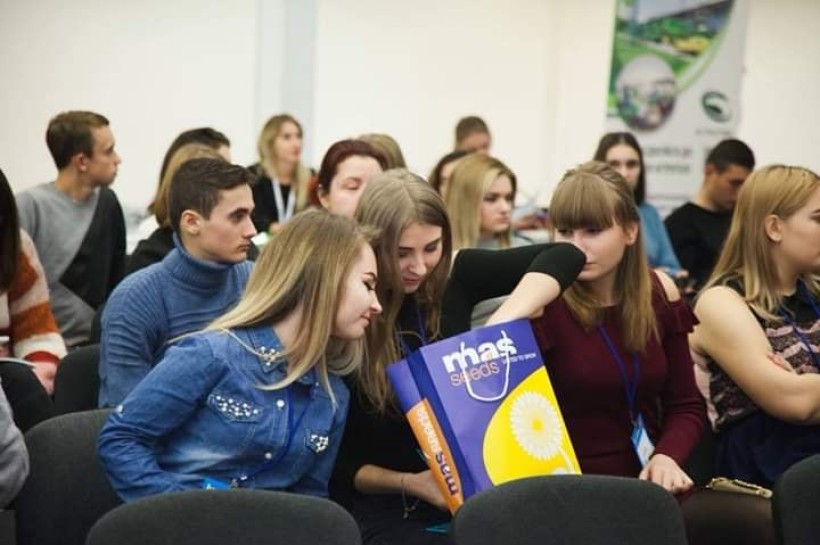 Понад 400 студентів-аграріїв взяли участь у “Дні молодого спеціаліста”, де їм пропонували роботу або стажування