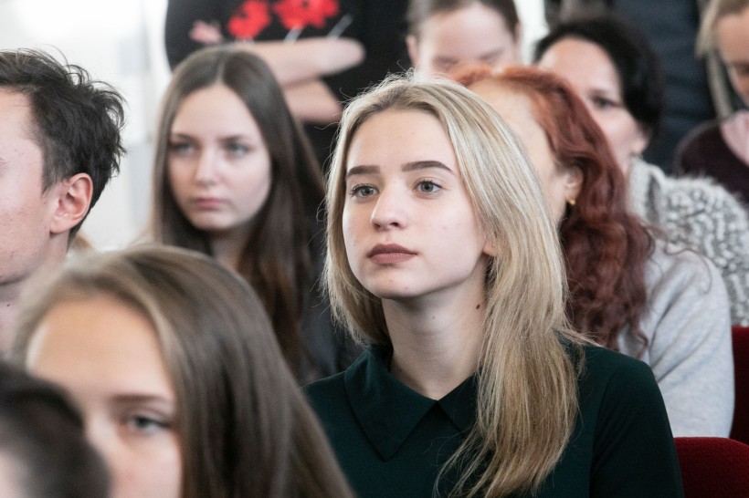 Міністр занепокоєна, що молоде покоління втрачає наполегливість і терпіння – з виступу Лілії Гриневич перед лауреатами стипендії Президента України