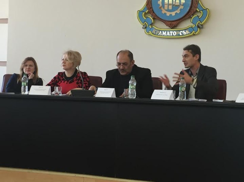 У Краматорську відбувся круглий стіл «Національно-патріотичне виховання молоді в сучасних реаліях»
