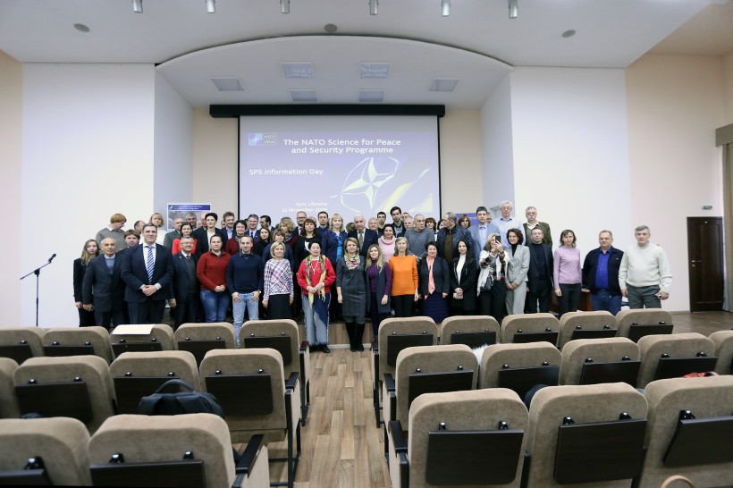Українські науковці є співкерівниками в 25 наукових проєктах НАТО – вони шукають рішення в гуманітарному розмінуванні, телемедицині, протидії тероризму