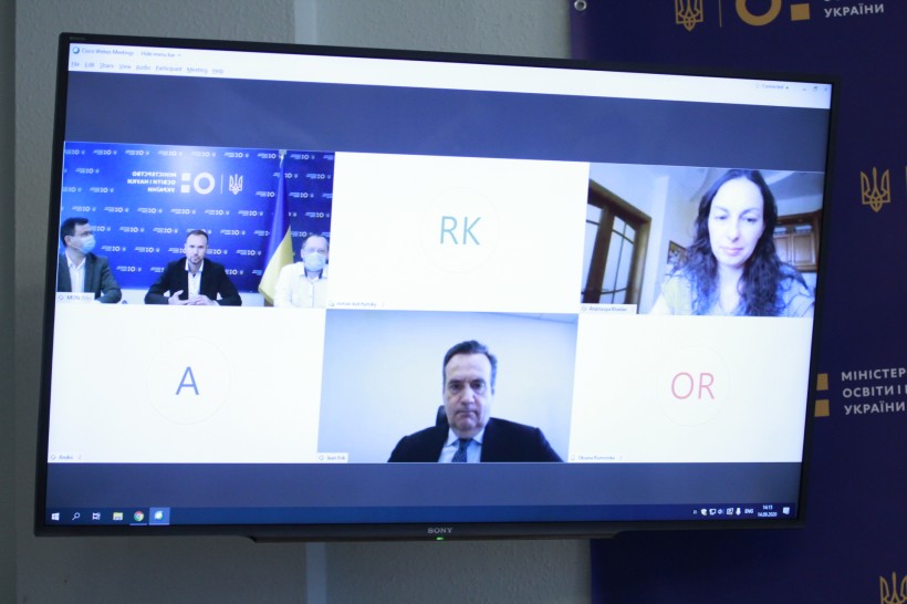 Розроблятиметься новий проєкт співпраці з Європейським інвестиційним банком щодо запровадження змішаної освіти, – Сергій Шкарлет