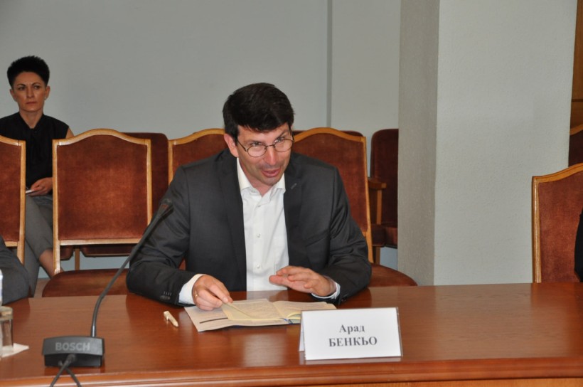 Оксен Лісовий, міністр освіти і науки України, провів робочу зустріч із Арадом Бенкьо, Надзвичайним і Повноважним Послом Австрійської Республіки в Україні