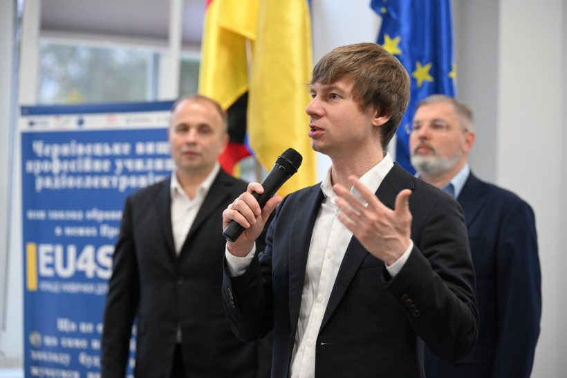 Сучасна професійна освіта як рушій економічного зростання:  у Чернівцях відкрили два оновлені коледжі