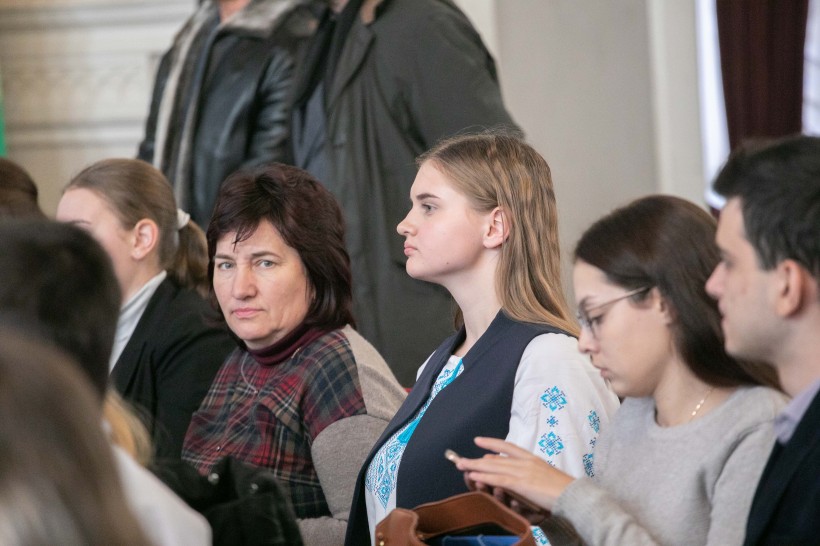 Міністр занепокоєна, що молоде покоління втрачає наполегливість і терпіння – з виступу Лілії Гриневич перед лауреатами стипендії Президента України