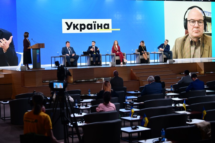 Всеукраїнський форум «Україна 30. Освіта і наука»: популяризація науки як основа розвитку суспільства