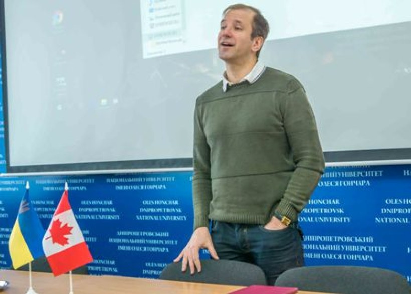 Студенти ДНУ поспілкувалися з Радником з питань торгівлі Посольства Канади в Україні