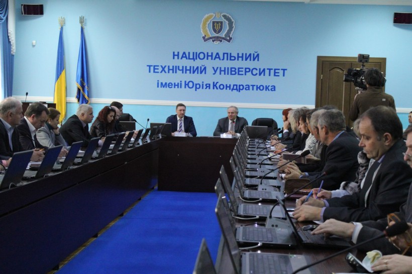 На засіданні Ради ректорів Полтавщини обговорили реформи вищої освіти України