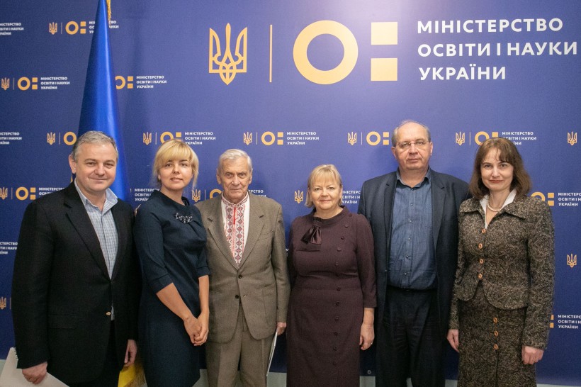 Починається другий Всеукраїнський учнівський конкурс «Стежками Каменяра» – роботи прийматимуть з 15 листопада до 15 грудня