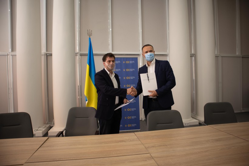 Підписано Меморандум про партнерство між МОН та благодійним фондом «Меморіал Голокосту «Бабин Яр»