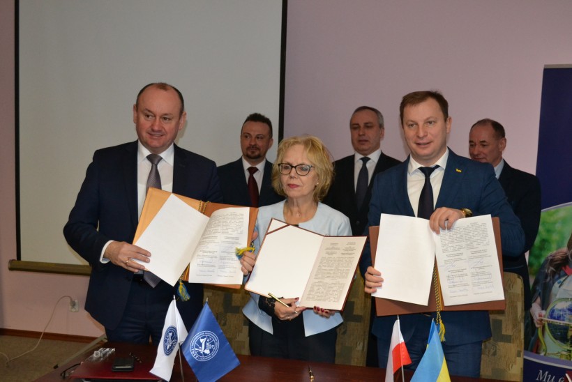ТНЕУ відкрив Міжнародний центр освіти та розвитку спільно з Інститутом європейської інтеграції