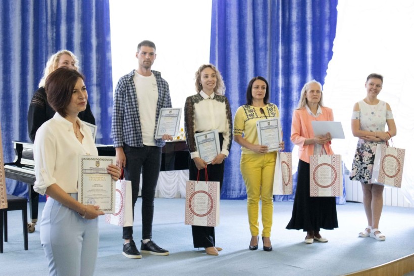 Відбулося нагородження переможців Всеукраїнського освітньо-методологічного відбору «РодовідУчитель – 2022»