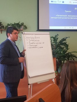 Працівники Центрів кар’єри пройдуть навчання, щоб допомагати студентам у питаннях побудови і розвитку кар'єри