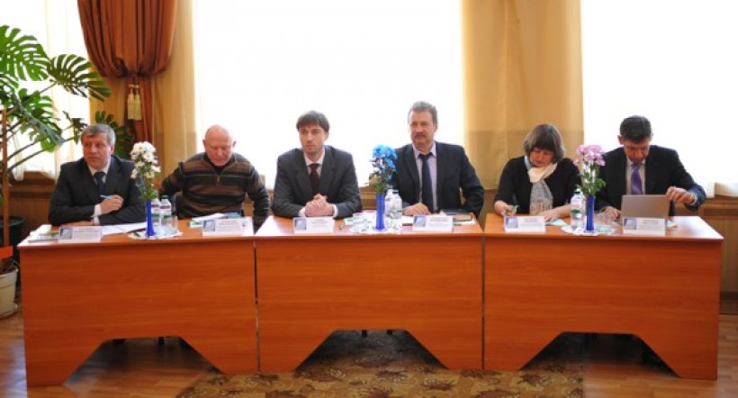 У Черкасах пройшло виїзне засідання Громадської ради з питань співпраці з Церквами та релігійними організаціями при МОН