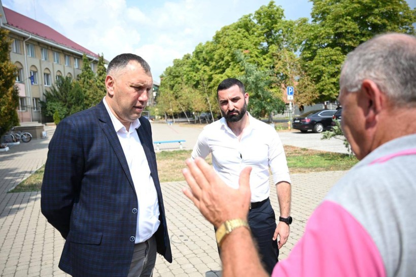 Сергій Захарін відвідав заклади освіти Закарпаття та поспілкувався з колективами щодо провадження безпечного освітнього процесу