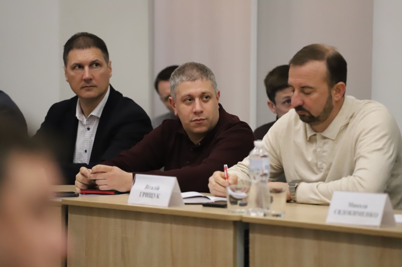 МОН напрацьовує рішення для оновлення системи шкільних перевезень з урахуванням особливих потреб громад