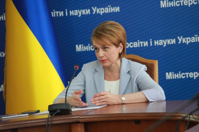 22 листопада Лілія Гриневич разом із Повноважним Послом КНР Ду Веєм відкриють лінгафонні кабінети у Київській гімназії східних мов №1