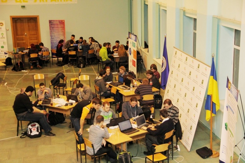 У Харківському національному економічному університеті імені Семена Кузнеця пройшов «Хакатон-1654»