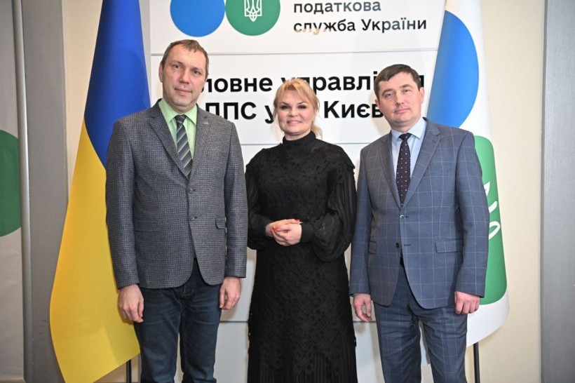Учасники проєкту «Дуальна освіта: нова форма підготовки кадрів для органів ДПС» склали Присягу державного службовця