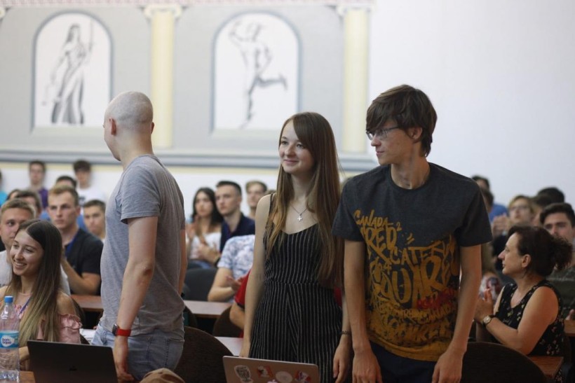 Студенти майже 20 українських вишів долучилися до навчання у Літній школі з програмування УжНУ