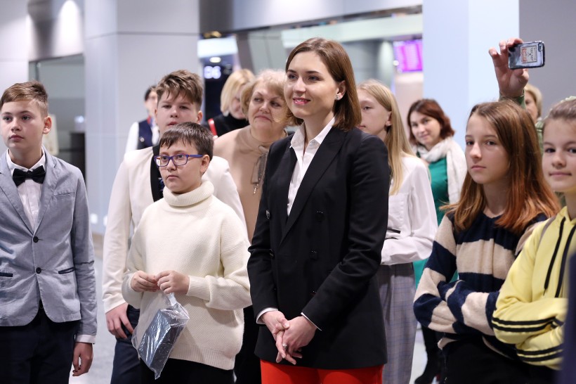 Полярні дослідження — магніт, який притягує молодь в науку —  Ганна Новосад під час відкриття 1-ї антарктичної фотовиставки