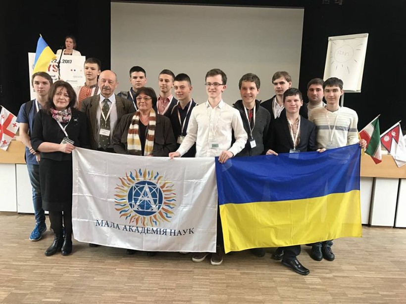Юні українські науковці здобули 9 медалей на Міжнародної конференції ICYS в Німеччині