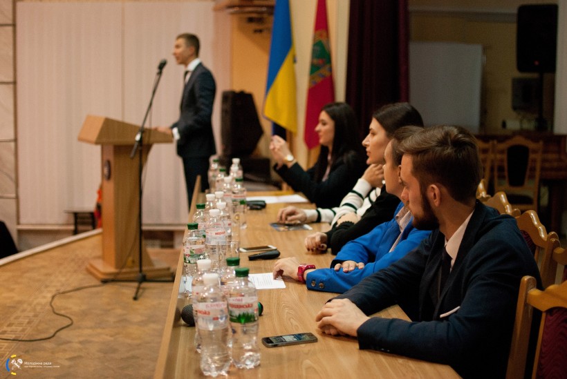 Молодіжний форум 2.0 у ХНЕУ ім. Семена Кузнеця зібрав разом представників молоді, громадських організацій та бізнесу