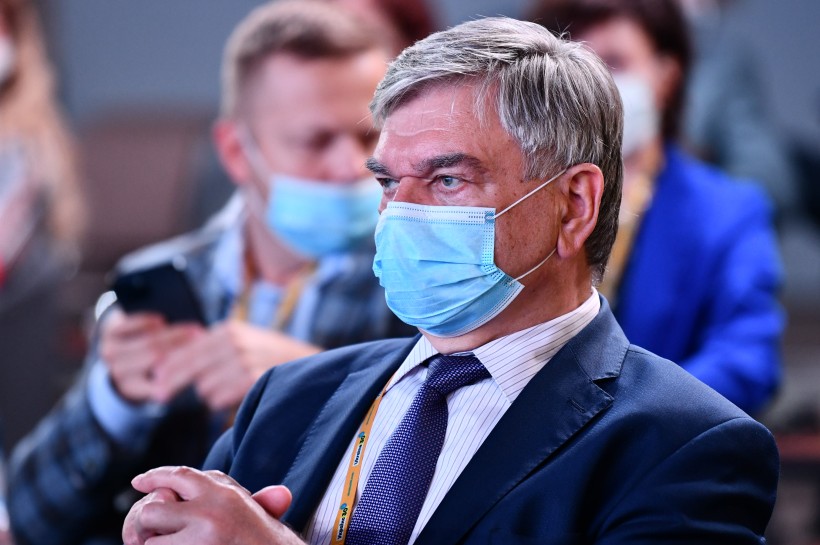 Володимир Зеленський: Країна, яка прагне бути конкурентоспроможною, має визначити освіту та науку своїми стратегічними сферами