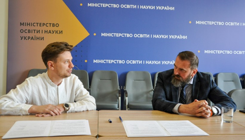 Освіта для підлітків із сіл і містечок: МОН і «Змінотворці» уклали меморандум