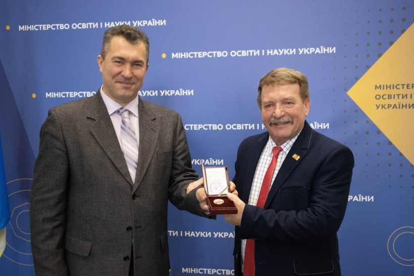 Мистецтво для духовного розвитку та національно-патріотичного виховання – у МОН вперше відбувся освітньо-мистецький діалог