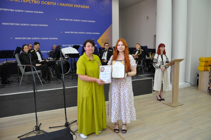 У МОН нагородили переможців ХХІV Міжнародного конкурсу з української мови імені Петра Яцика